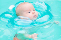 開嬰兒游泳館