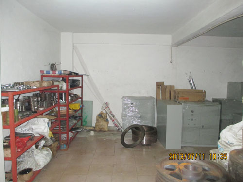 復(fù)合機配件倉庫