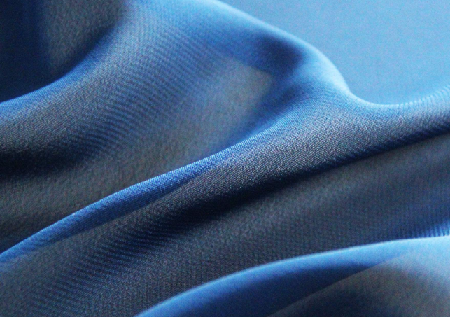 布料復(fù)合用熱熔膠膜怎么使用？